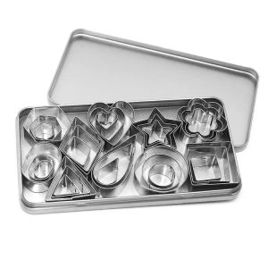 30Pcs Stainless Steel Cake Mold with Box Heart Star Flower Shape Cookie Cutters Chocolate Molds Fondant Biscuit Pastry Bakeware