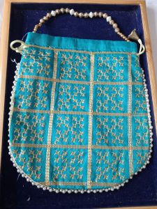 Potli Bags (Random Colors) - Traditional Drawstring Pouches for Return Gifts / Thamboolam