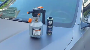 【ส่งเดี๋ยวนี้】เครื่องพ่นโฟมไฟฟ้าเครื่องกำเนิดโฟม2L สำหรับล้างรถ แบตเตอรี่ลิเธียมทนทานต่อล้างรถผ้า รุ่นอัพเกรด