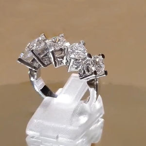 Huitan Simple Stylish Design Womens Rings with 5 AAA CZ Stone Temperament Office Ladys Finger Accessories Statement Jewelry