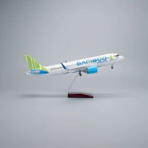 1/80 Scale Resin Aircraft Model Bamboo Airlines A320 Passenger Model Airplanes Die-cast Collectible Miniatures Gift Aviation