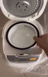 Nồi Cơm Điện Tử Sharp KS-COM08V-SL 0.72L – Hợp kim nhôm phủ chống dính - Công suất 450W - Loại nắp Nắp gài - Công nghệ nấu 2D Toả nhiệt từ 2 hướng - Hàng Chính Hãng