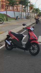 STRIPING STICKER LIS LES POLET yamaha mio 2007 api list body standar berkualitas termurah Mahkota Stiker