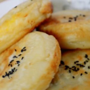 7 Hole Frying Pot Cast Iron Skillet Omelet Pan Non-Stick Egg Pancake Steak Pan Kitchen Cooking Ham Pans Breakfast Maker Cookware