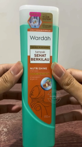 Shampoo Rambut Kusam Sehat Berkilau Wardah Nutri Shine Shampoo Hijab 170 ml