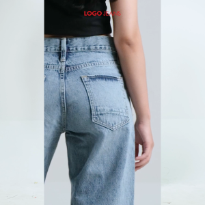 Logo Jeans Celana Jeans Wanita Loose K2 Series Light Blue Exclusive Online 43LK2L3LZ