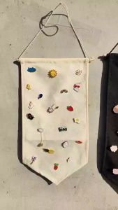 Multi-functional Portable Jewelry Display Hanger Blank Canvas Nordic Hanging Ornament Storage Cloth Brooch Display Flag Pin Badge Holder Room Decoration Nordic Blank Cotton Brooch Pin Badge Holder Hanging Wall Display Banner Flag Kids Room Decoration