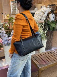 MrFu Vintage Tanned Cowhide Leather Large Capacity Underarm Tote Bag Casual Commuter Single Shoulder Bag for Women Real Leather