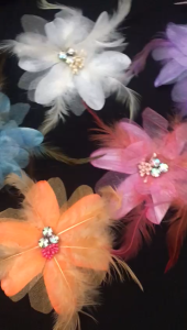 11cm Handmade Feather Flower Feather Corsage Brooch Elegant Wedding Party Accessories Brooch for Women Dress Blazer Wedd