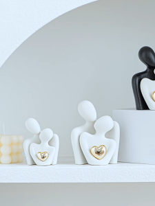 Couple Statue Modern Embracing Lovers Ceramic Sculpture Home Decor Aesthetic Gift