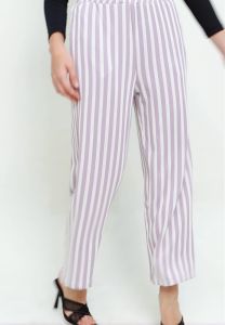 MFMW Kurniasari Celana Panjang Kulot Lilac Motif Salur