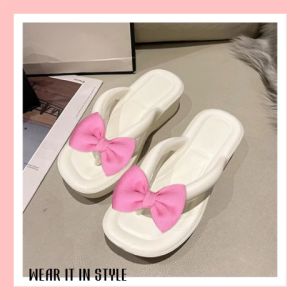 LHMonday รองเท้าแตะหูหนีบติดโบว์ใหญ่น่ารักฟูดูดอง รองเท้าแตะสีพื้น 4 สี สีพื้น รองเท้าแฟชั่น เสริมส้นเบาสวมใส่สบาย