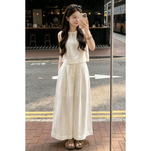 Karrar betsey | Classic Style Sleeveless White Outfit Set