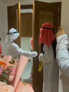 ชุดอาหรับ ชุดเซ็ตอาหรับสุดคุ้ม cosplay ชุดเศรษฐีดูไบ ชุดปาร์ตี้