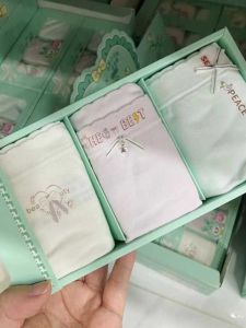 Ultra-Soft Silk Triangle Panties for Girls Comfortable Seamless Underwear Breathable Moisture-Wicking Home Wear for Kids