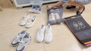 READY STOCK Shoe Storage Bag Nonwoven Dustproof Moistureproof Drawstring Transparent Travelbeg storan kasut鞋子收纳袋