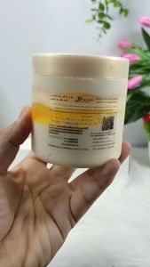 ซื้อ 1 แถม 1 HCS Pearl & Vitamin C Body Cream SPF50PA+++ 250g. โลชั่นไข่มุกวิตซี บำรุงผิวกาย