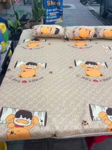 ที่นอนปิคนิค ขนาด6ฟุต หนา3นิ้ว 180x190 ซม แถมหมอน3ใบ(ใย 850 กรัม)ขนาดใหญ่นอน 3 คนสบายๆๆ