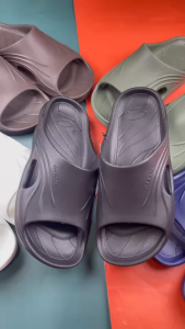 GAMBOL แกมโบล THE DEEP รองเท้าแตะแบบสวมชาย รุ่น GM42217 (40-44)