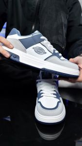 Sepatu Pria Daily Use Sneakers Cowok Sekolah Outdoor Berali Nyaman Dipakai Tidak Licin Best Quality QN6621