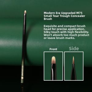 REVERSE | Ultra-thin Tongue-shaped Flat Head Concealer Brush