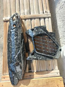 tameng knalpot dan tutup radiator aerox new connected Karbon forget
