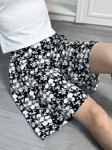 กางเกงขาสั้นผ้าไหมคอตตอนสำหรับนอนในช่วงฤดูร้อนสำหรับผู้หญิง กางเกงขาสั้นชายหาดแห้งเร็วพิมพ์ลายหลวมๆ กางเกงขายาวลำลองไซส์ใหญ่สำหรับใส่อยู่บ้าน