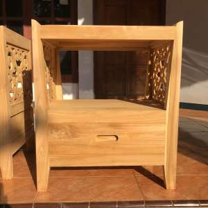 NAKAS JATI SIDE TABLE MEJA KOPI JEPARA FURNITURE