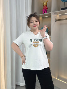 เสื้อยืดคอกลมแขนสั้นผ้าฝ้ายแท้สำหรับผู้หญิงในช่วงฤดูร้อน ทรงหลวม ไซส์ใหญ่ พิมพ์ลาย คอวี ชุดเสื้อตัวบนแบบสวมหัว ผ้าฝ้าย