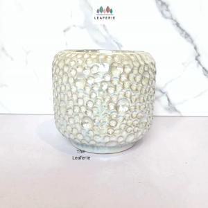 The Leaferie Olivia Flowerpot (3 sizes) flowerpots . flower pot . plant pots . planter . planters Ceramic