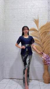 Kebaya Lory/Set kebaya Lory /Setelan kebaya batik/Kebaya wisuda terbaru/Set kebaya batik viral/Kebaya Brukat cantik