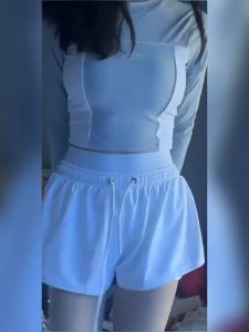 ชุดว่ายน้ําหญิง ชุดว่ายน้ํากีฬา ชูดว่ายน้ำ เสื้อแขนยาว ผ้ามืออาชีพ อนุรักษ์นิยมเอวสูง 19757