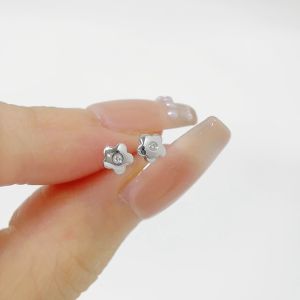 LAZO DIAMOND Dainty Blossom Diamond Stud Earrings in 9k White gold