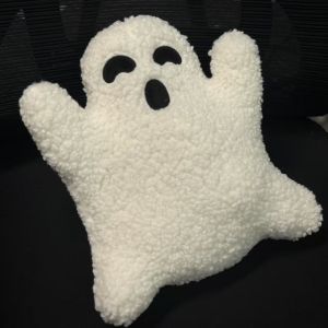 20cm/30cm Cute Ghost Halloween Plush Toy Halloween Party Toys Spooky Atmosphere Kawaii Collectible Gift for Kids Home Decor