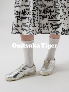 Οnitsuka Tiger ΜEXICO 66 Shoes Mens and Womens Fashion Sports Shoes Comfortable Leather Casual Shoes Soft and Breathable Walking Shoes Silver/White