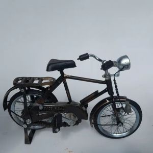 Miniatur Sepeda Ontel Bahan Besi Kerajinan UMKM Lokal