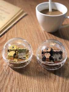 กล่องดนตรีทรงบอลลูนโปร่งใสสำหรับผู้หญิงวันเกิดของคุณครู แฟนหนุ่ม กล่องดนตรีลูกกลิ้งญี่ปุ่นแบบสร้างสรรค์พร้อมตัวเล่นแบบย้อนแหวน