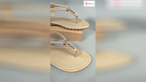 DALLEYA COLLECTION - Krincing Sandal Teplek Wanita Model Jepit Gladiator Sol Karet Empuk Antiselip