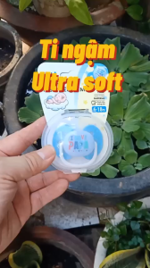Ti ngậm Kichilachi cho bé ty ngậm Ultra Soft siêu mềm chất liệu 100% silicone ti ngậm chống vâu cho bé 0-18 tháng (không BPA)