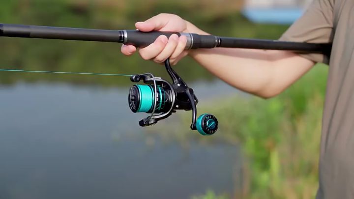DAIWA Fishing Rod Set 1.65-2.7m Carbon Fiber Ultralight Rod And 500-7000 Full Metal Reel Complete Fishing Rod Set