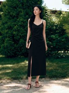 Basic House | French Style Black V-Neck Slit Strap Dress