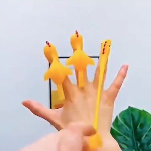 FinDee หนังสติ๊กไก่เหลือง ของเล่นคลายเครียด ดีดติดผนังได้ ของคุณไปที่เกาะ มีสินค้าพร้อมส่ง