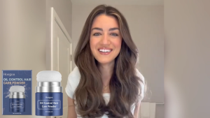 Hoegoa Lazy-person no-wash hair volume powder oil-control dry shampoo absorbs oil without leaving white residue adds height to the crown works on bangs quick oil-fix dry shampoo 8.5g
