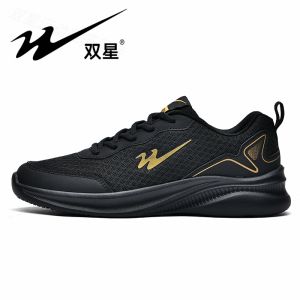 รองเท้าผู้ชายวัยรุ่นผ้าตาข่ายระบายอากาศฉลุลายแบบใหม่ของแท้จากทางการแบบใหม่รองเท้ากีฬาลำลองเบาพกสะดวกรองเท้าวิ่งลดแรงกระแทก