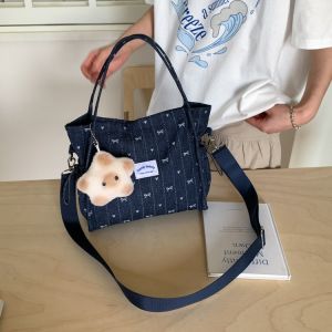 Trendy Denim Shoulder Bag Womens Large Capacity Tote Crossbody Bag for Class Commuting Handbag Zipper Closure Universal