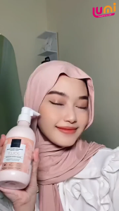 { NEW Moodbooster } Scarlett Whitening New! Fragrance Brightening Body Lotion Bright Mood Booster 300ml