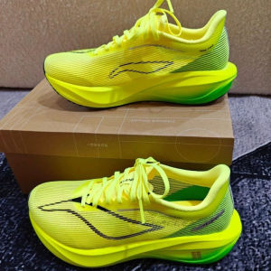 Ultra-Light Carbon Plate Running Shoes Mens Breathable Shock Absorption Competition Sports Shoes Professional Fly Electric 5C