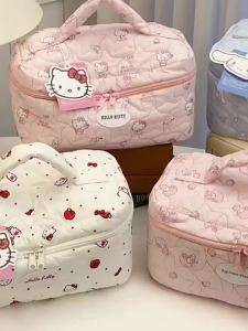 Sanrio | Túi Đựng Đồ Trang Điểm Mềm Mại Họa Tiết Kẻ Ca Rô KT Cat Có Lớp Ngăn Nhiều Tầng Di Động Dành Cho Bé Gái Túi Đựng Mỹ Phẩm Du Lịch Cinnamoroll