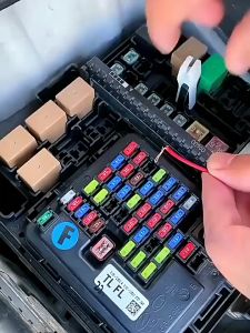 Đèn led định vị trang trí ô tô xe tải