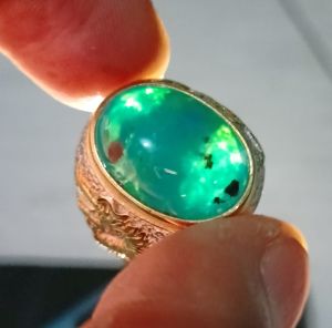 CINCIN BATU BACAN DOKO MIJIKO KRISTAL